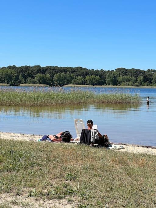 Agreable Maison Landaise Proche Du Lac Sanguinet Kültér fotó